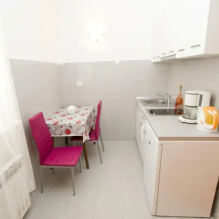 Apartment Marija Cizmic Makarska