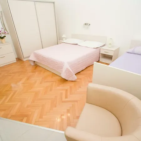 Apartment Marija Cizmic *