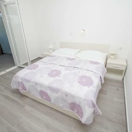 Apartment Marija Cizmic Makarska