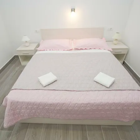 Marija Cizmic Apartment Makarska