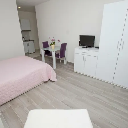 Marija Cizmic Apartment